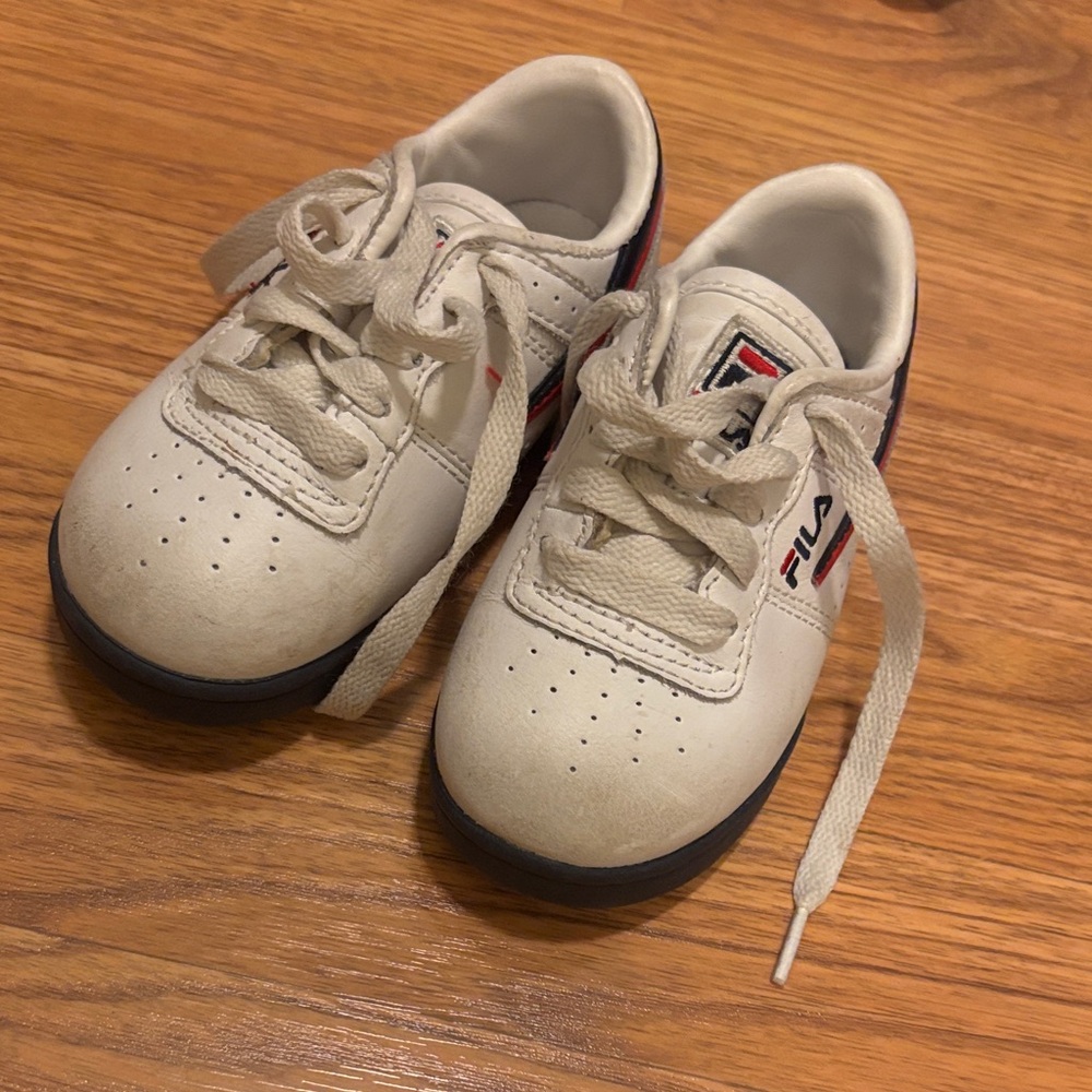 Fila Kids White and Navy Sneakers